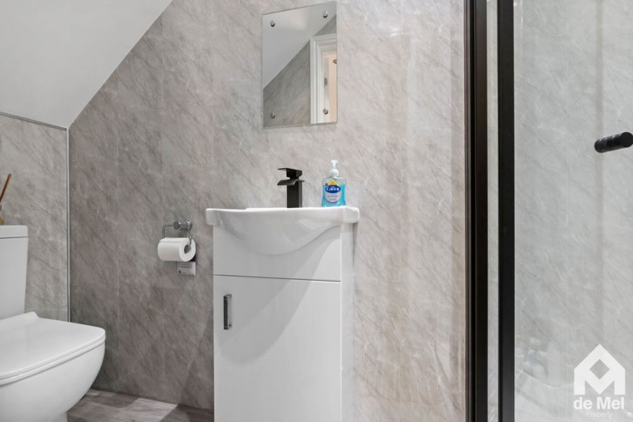 Images for Vineyard Lane, Gloucester Road, Cheltenham