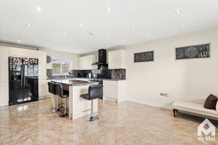 Images for Vineyard Lane, Gloucester Road, Cheltenham