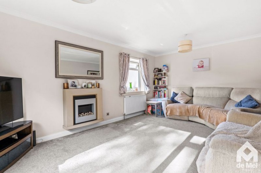 Images for Knights Way, Tewkesbury