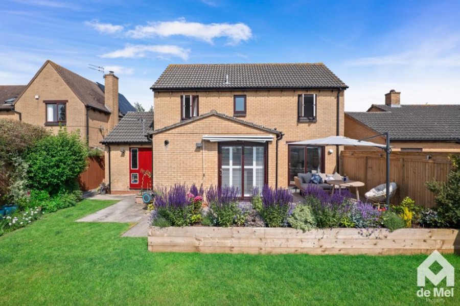 Images for Blackthorn End, Leckhampton, Cheltenham, Gloucestershire, GL53