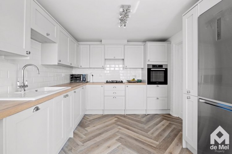 Images for Blackthorn End, Leckhampton, Cheltenham, Gloucestershire, GL53