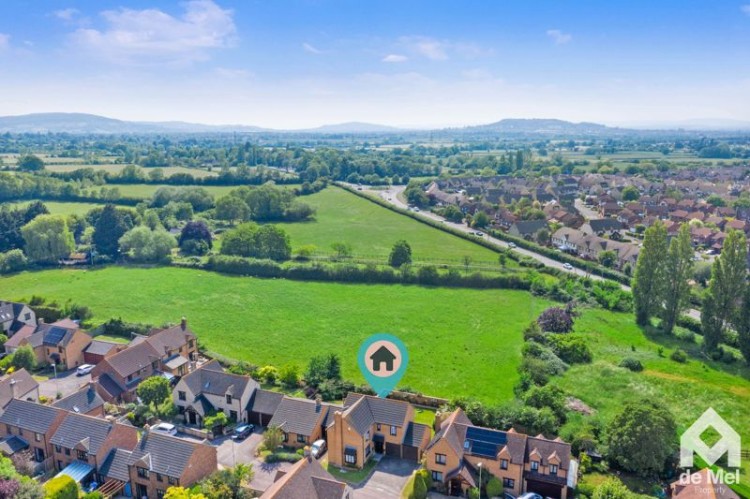 Images for Blackthorn End, Leckhampton, Cheltenham, Gloucestershire, GL53