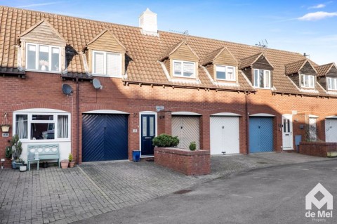 View Full Details for Middlehay Court, Bishops Cleeve - EAID:deMelProperty, BID:de Mel Property