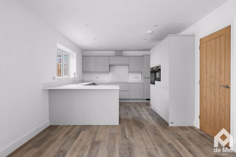 Images for Two Hedges Road, Bishops Cleeve