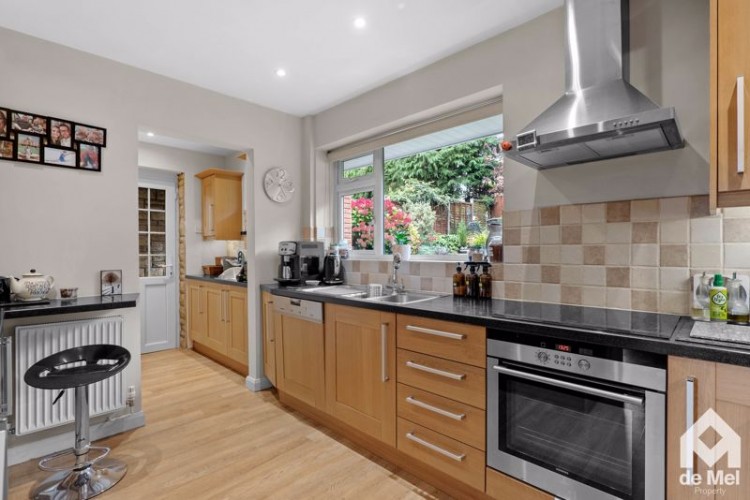 Images for Southam Lane, Southam, Cheltenham