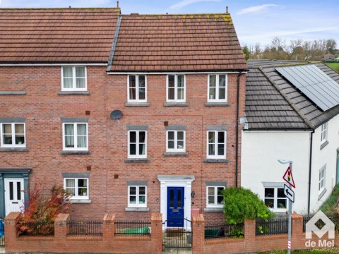 View Full Details for Kingfisher Drive, Cheltenham - EAID:deMelProperty, BID:de Mel Property