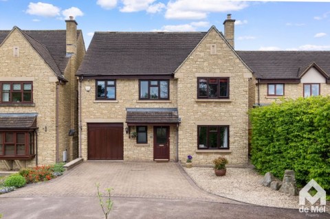 View Full Details for Woodmancote Vale, Woodmancote, Cheltenham, Gloucestershire, GL52 - EAID:deMelProperty, BID:de Mel Property