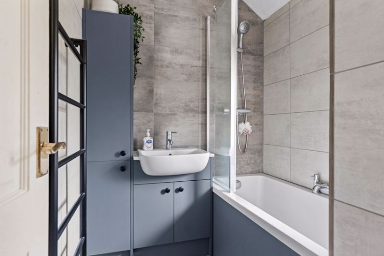 Images for Beaufort Road, Charlton Kings