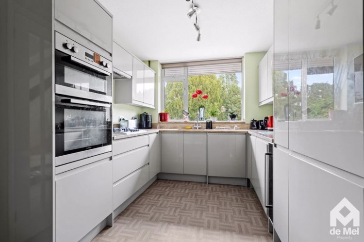 Images for New Street, Charlton Kings, Cheltenham