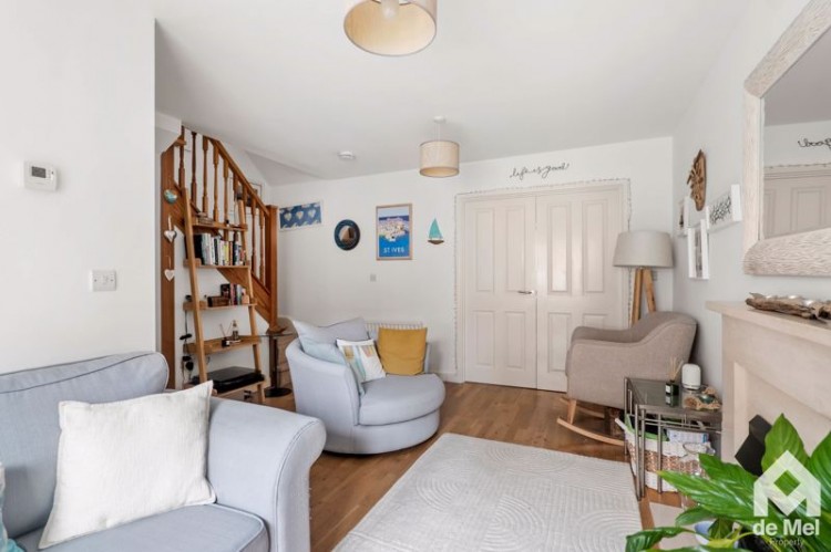 Images for Knapps Crescent, Woodmancote