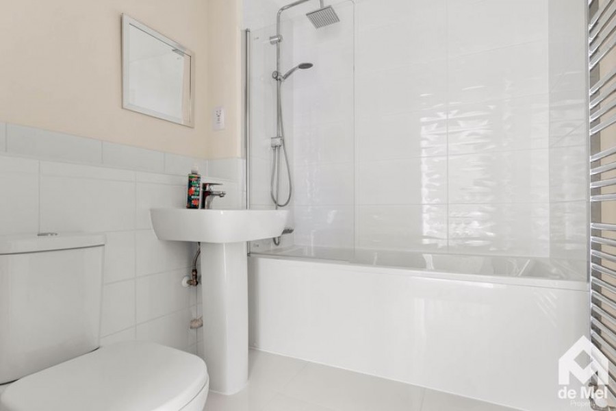 Images for Sharing Grove, Bishops Cleeve, Cheltenham, Gloucestershire, GL52