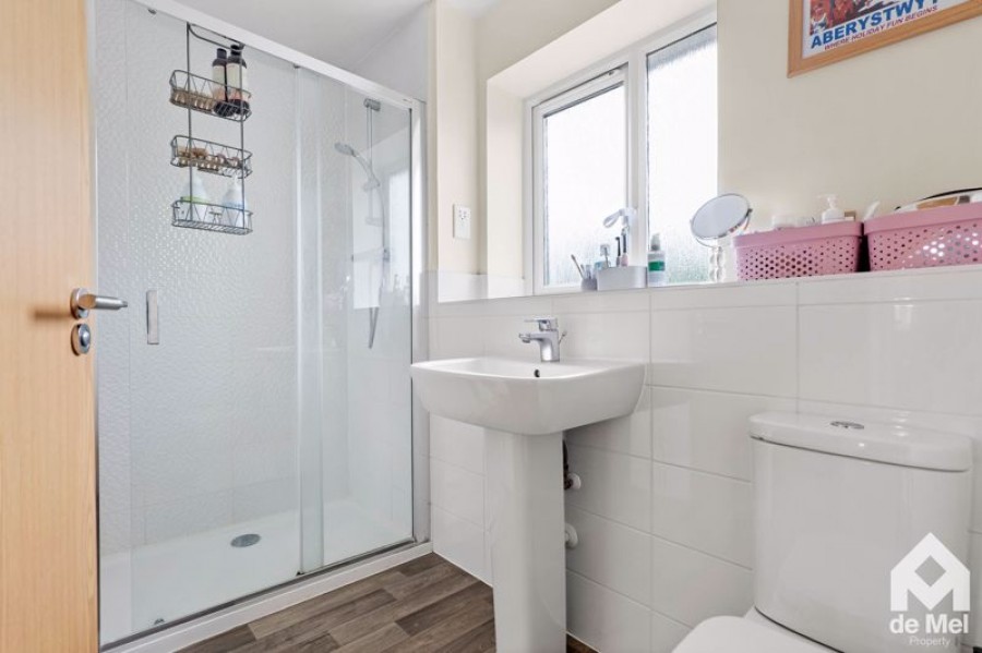 Images for Sharing Grove, Bishops Cleeve, Cheltenham, Gloucestershire, GL52