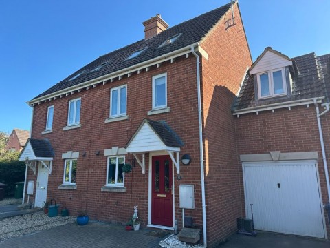 View Full Details for Hanson Gardens, Bishops Cleeve - EAID:deMelProperty, BID:de Mel Property