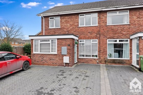 View Full Details for Kempton Grove, Cheltenham - EAID:deMelProperty, BID:de Mel Property