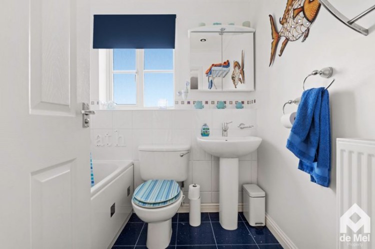 Images for Hayden Road, Cheltenham