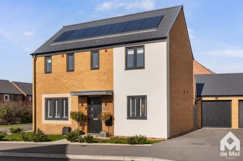 View Full Details for Ruby Avenue, Bishops Cleeve - EAID:deMelProperty, BID:de Mel Property