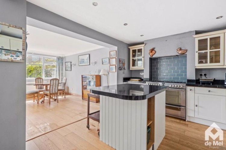 Images for Beckford Road, Alderton