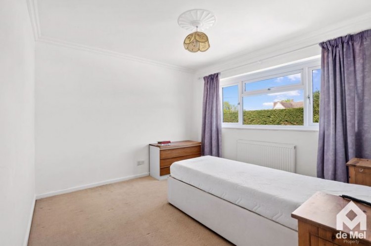Images for Beckford Road, Alderton