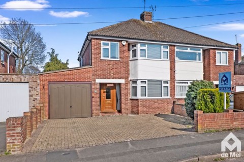 View Full Details for Orchard Road, Bishops Cleeve - EAID:deMelProperty, BID:de Mel Property