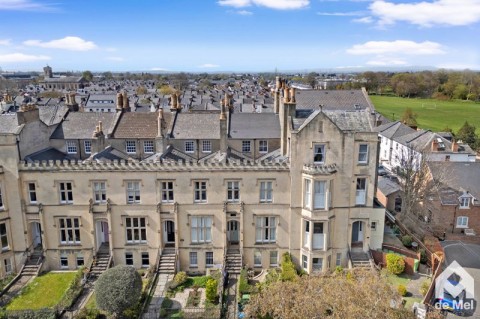 View Full Details for Wellington Square, Cheltenham - EAID:deMelProperty, BID:de Mel Property