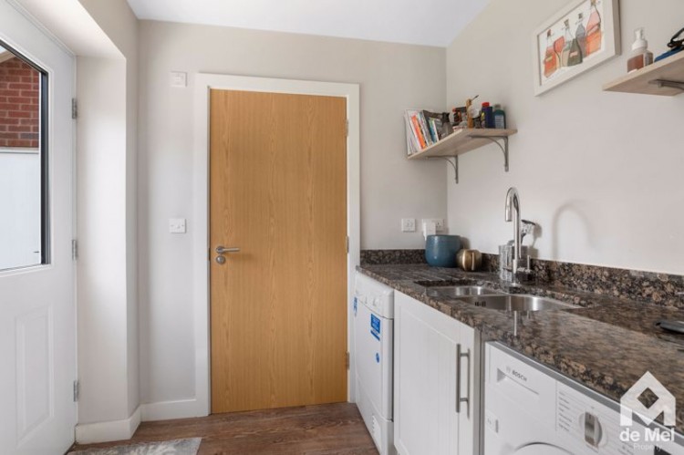 Images for Barleyfields Avenue, Bishops Cleeve