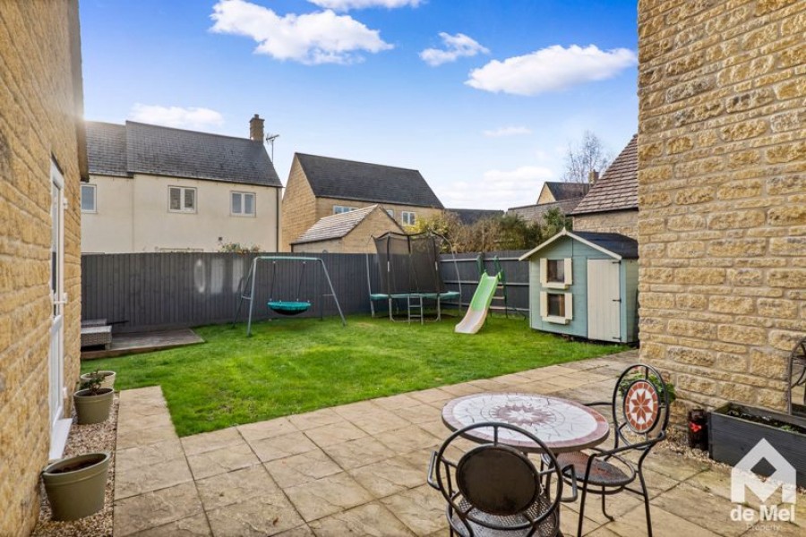 Images for Tudor Close, Winchcombe