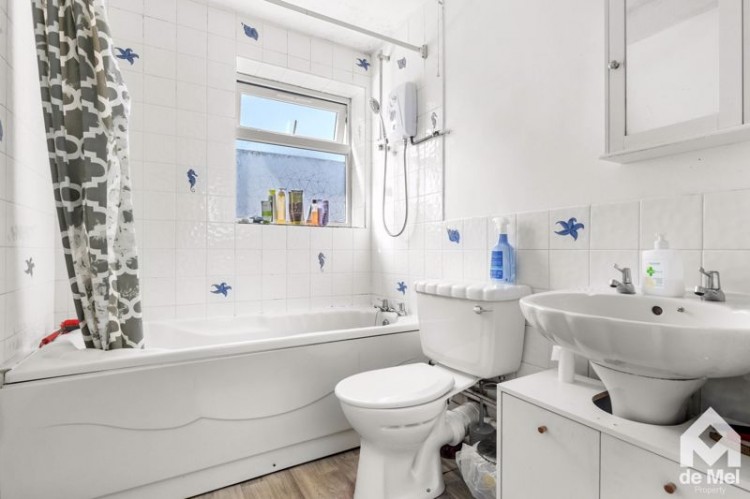 Images for King George Close, Cheltenham