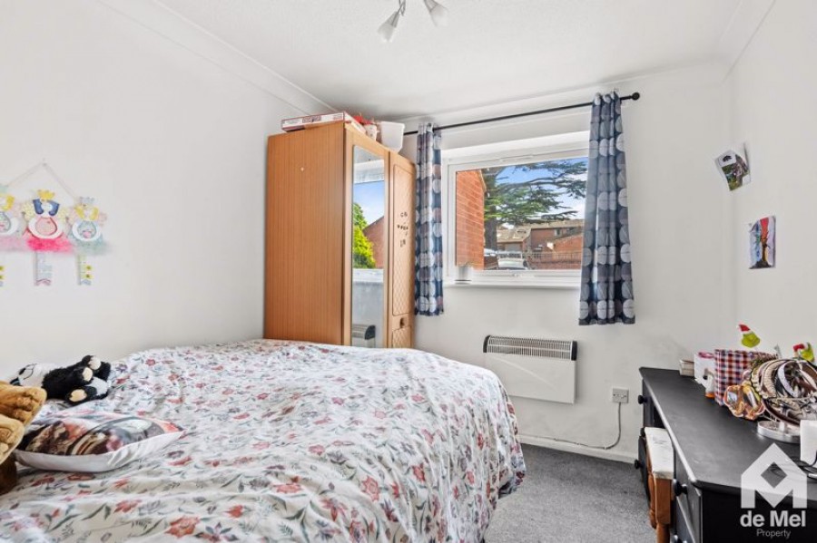 Images for King George Close, Cheltenham
