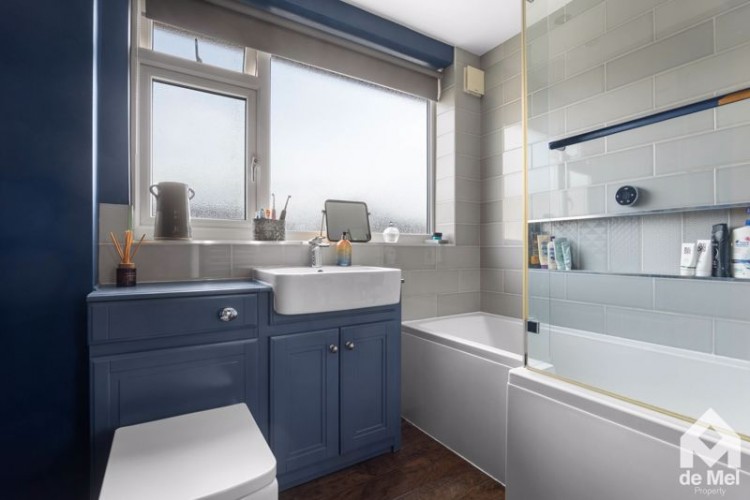 Images for Southgate Drive, Charlton Kings