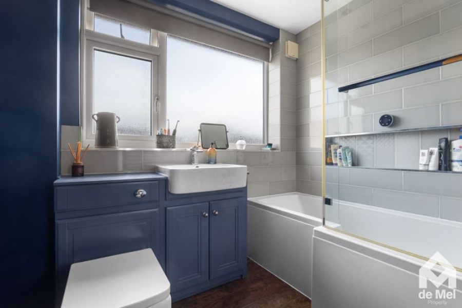 Images for Southgate Drive, Charlton Kings