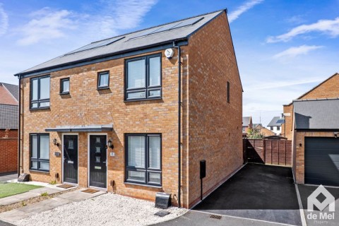 View Full Details for Sunstone Mews, Cheltenham - EAID:deMelProperty, BID:de Mel Property