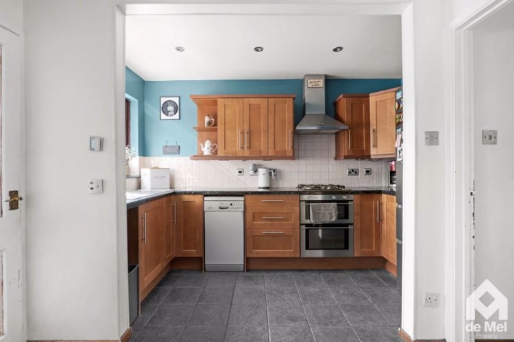 Images for Willowbrook Drive, Cheltenham