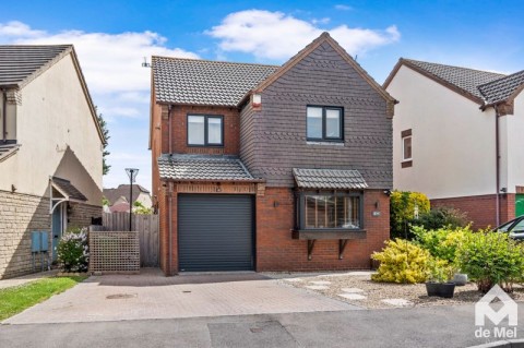 View Full Details for Ashlea Meadow, Bishops Cleeve - EAID:deMelProperty, BID:de Mel Property