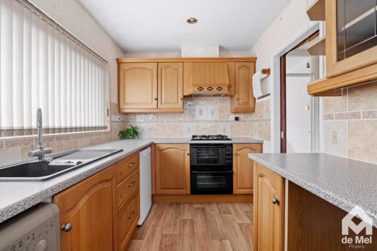 Images for Rosefield Crescent, Tewkesbury