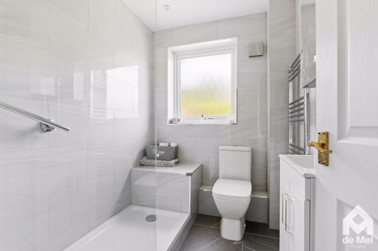 Images for Lyefield Road East, Charlton Kings