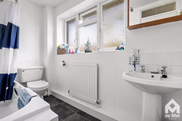 Images for Eldersfield Close, Winchcombe, Gloucestershire, GL54