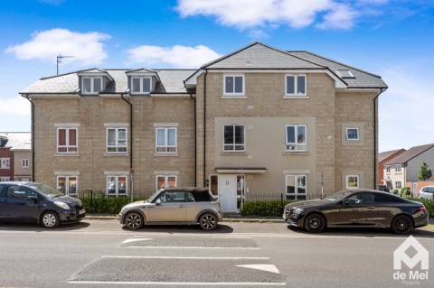 View Full Details for Vale Road, Bishops Cleeve - EAID:deMelProperty, BID:de Mel Property