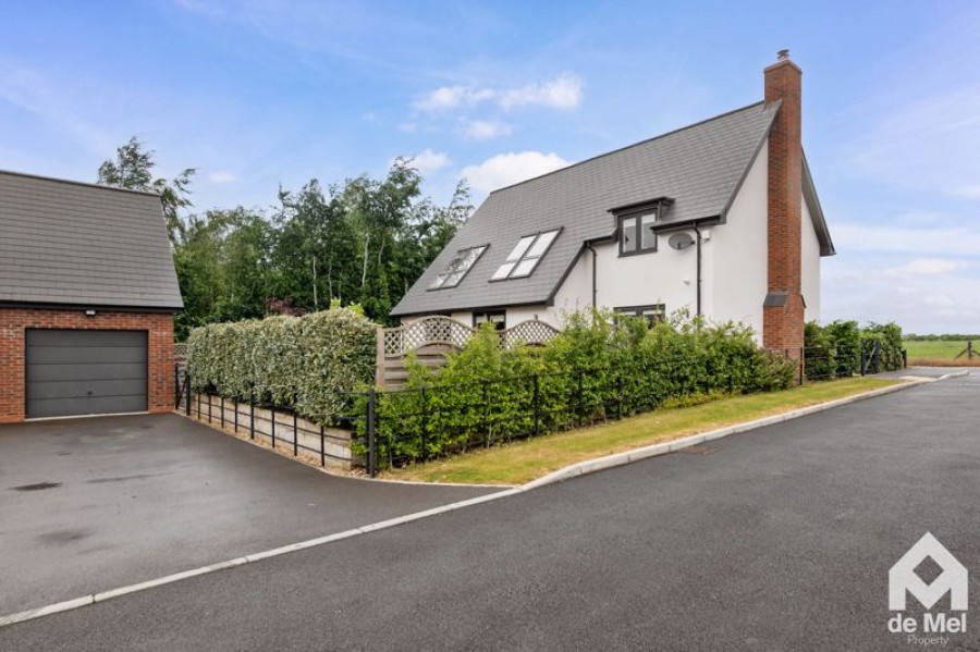 Images for Consell Green Lane, Toddington