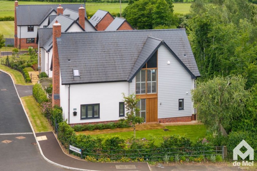 Images for Consell Green Lane, Toddington