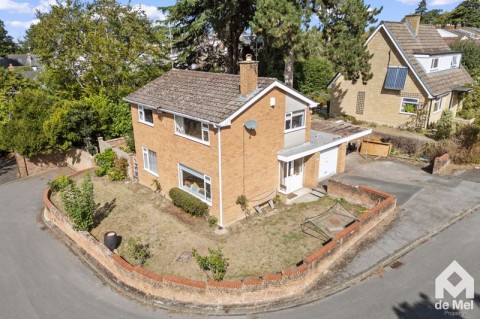 View Full Details for Hetton Gardens, Charlton Kings, Cheltenham, GL53 - EAID:deMelProperty, BID:de Mel Property
