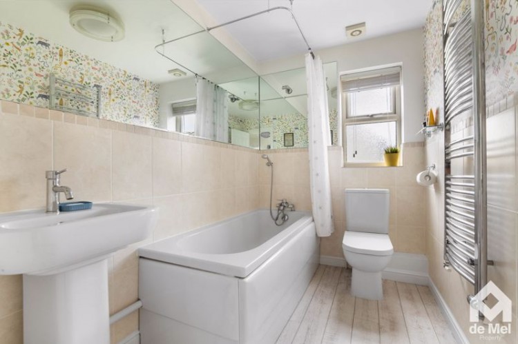 Images for Chedworth Drive, Winchcombe