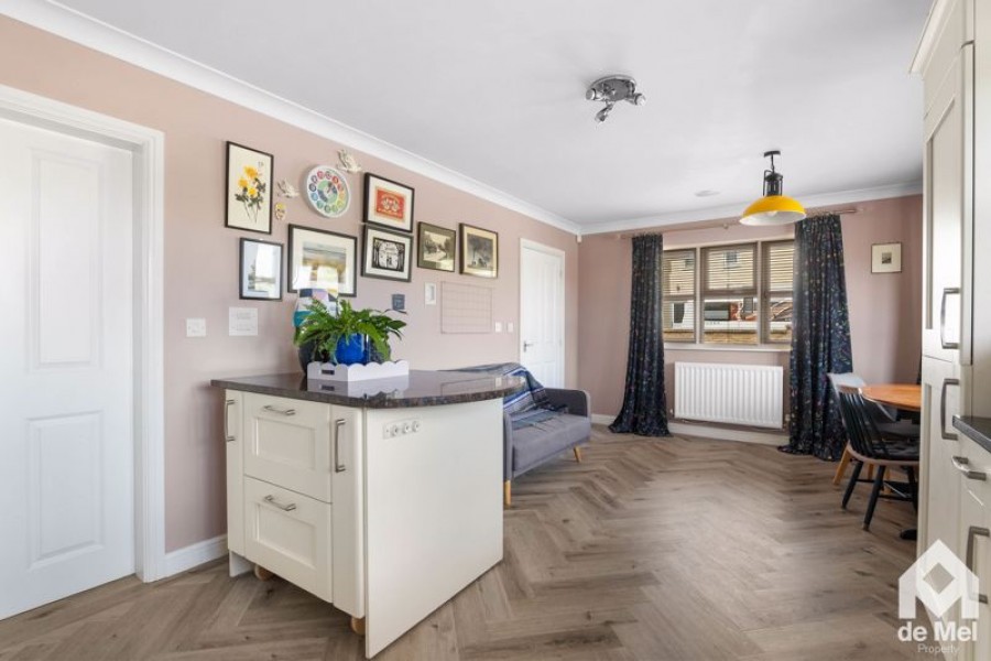 Images for Chedworth Drive, Winchcombe