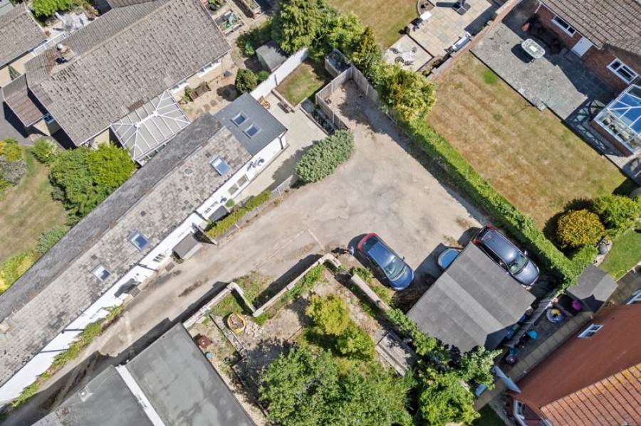 Images for Finsbury Cottage, Cheltenham Road, Bishops Cleeve