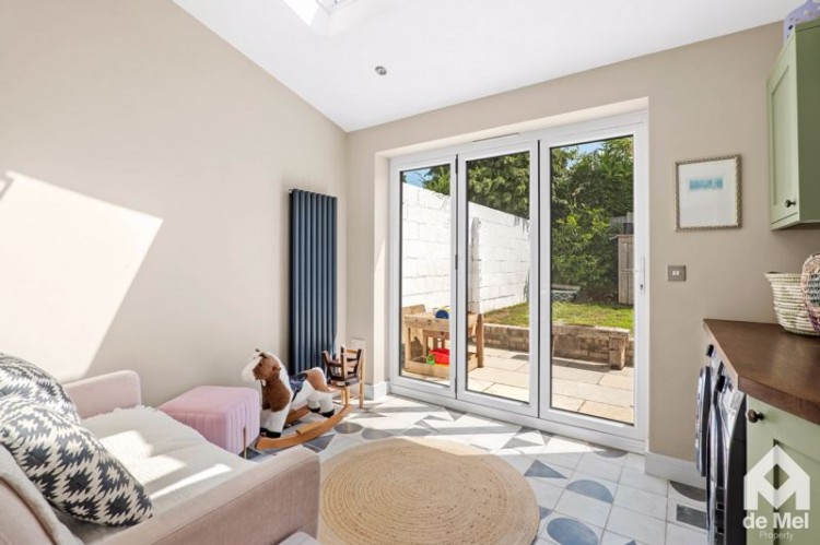 Images for Finsbury Cottage, Cheltenham Road, Bishops Cleeve