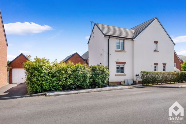 Images for Court Farm Close, Pamington, Tewkesbury