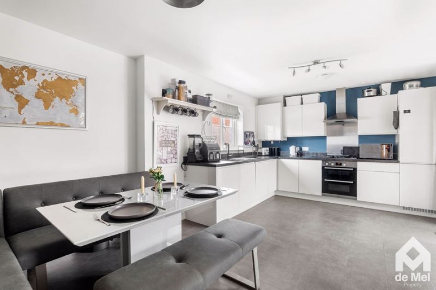 Images for Court Farm Close, Pamington, Tewkesbury