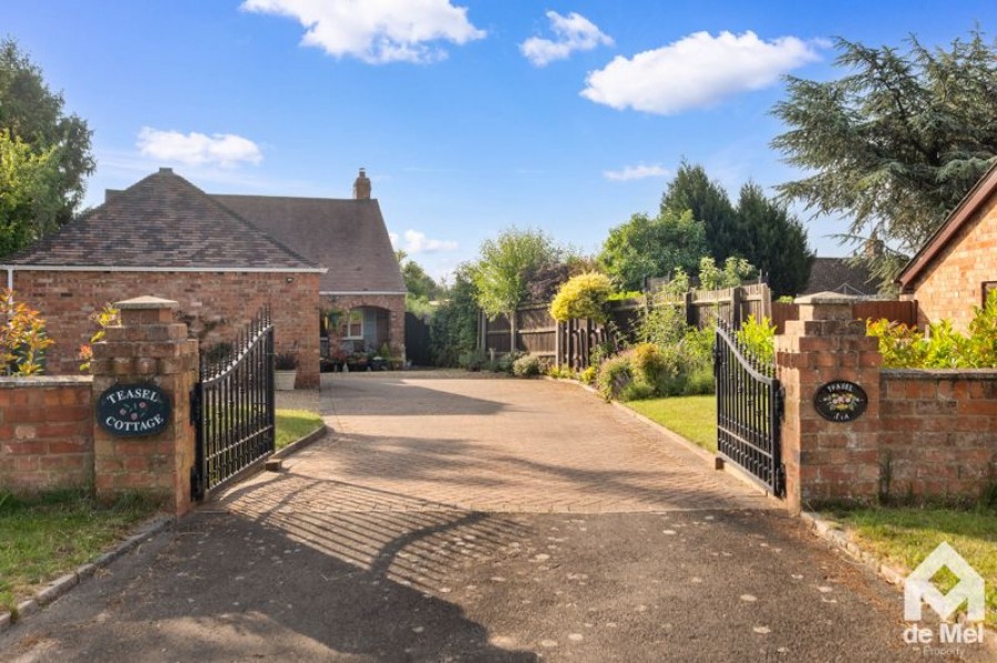 Images for Alcester Road, Harvington, Evesham