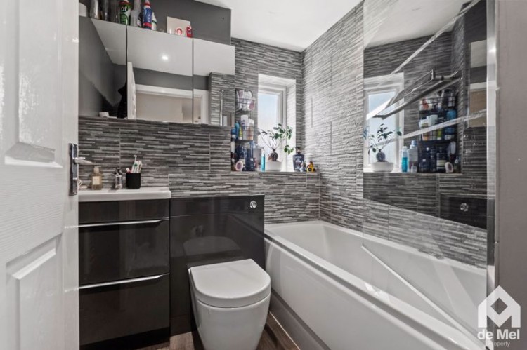 Images for Pas Seul Street, Cheltenham