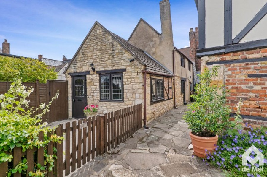 Images for Bull Lane, Winchcombe