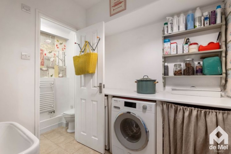 Images for Naunton Crescent, Cheltenham